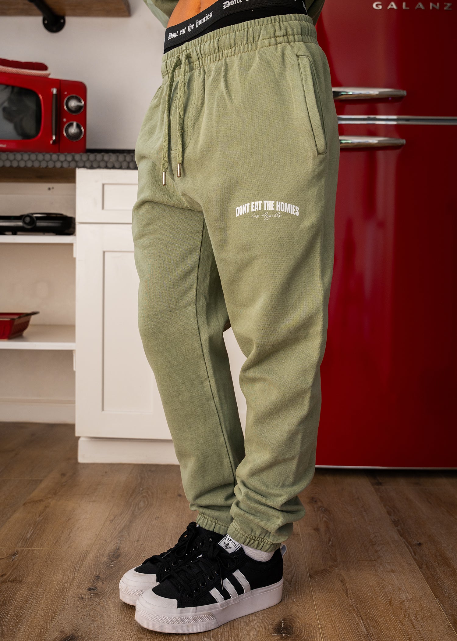 Arch Sweatpant - Don't Eat The Homies